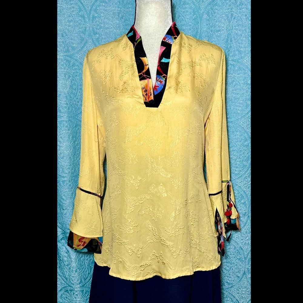 Vintage 100% Silk Embossed Crane Blouse Contrast Trim Carved Bead Wearable Art
